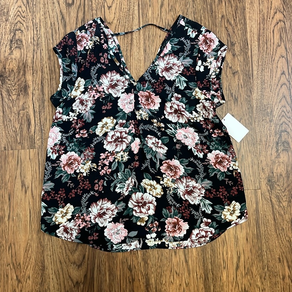 Dress top